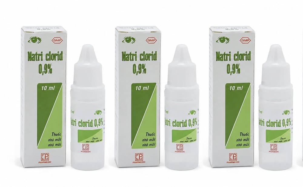Pharmedic的氯化钠滴眼液。