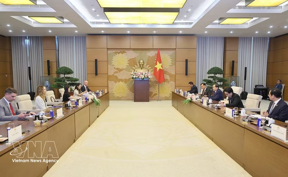Thoi Su