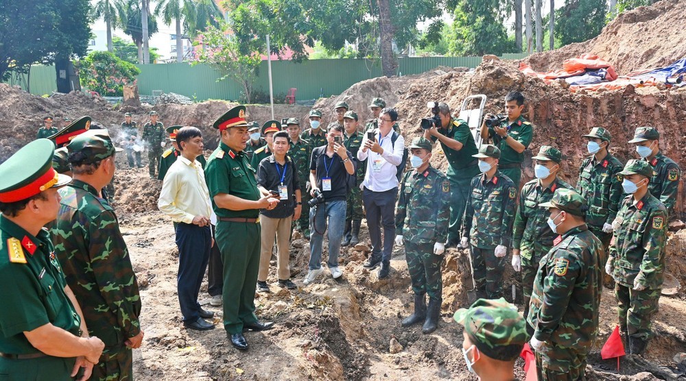 Thoi Su
