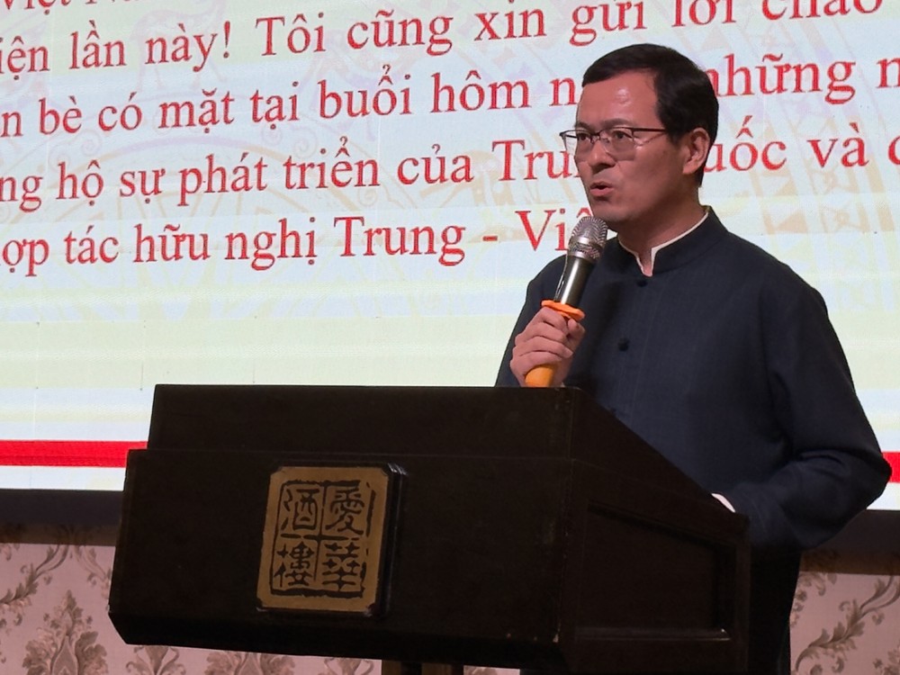 Thoi_su