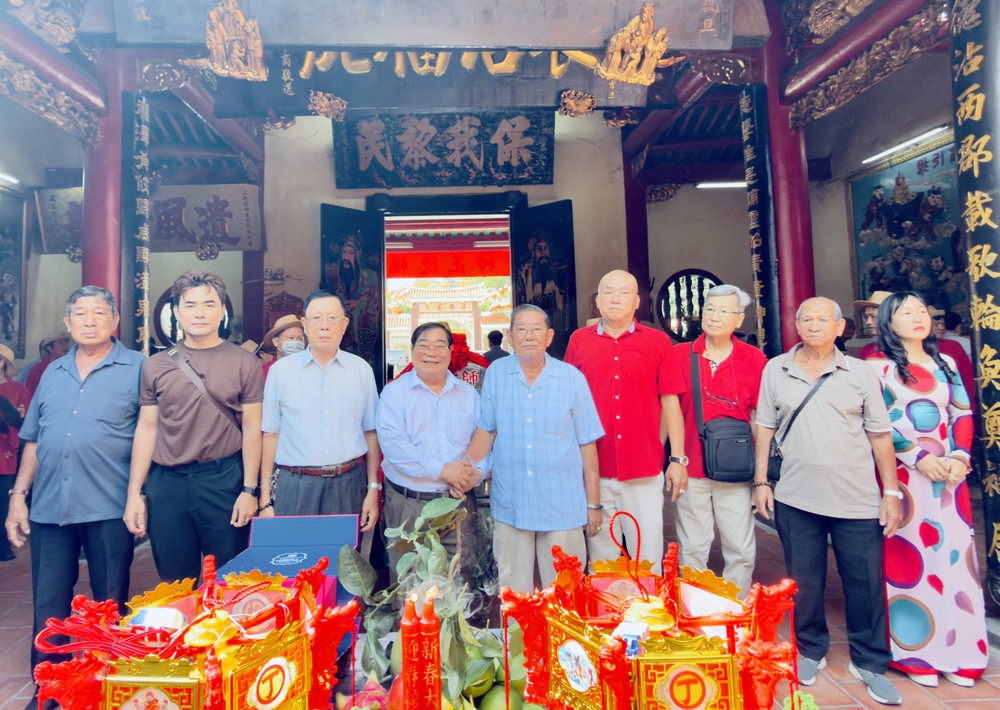 Nguoi_hoa