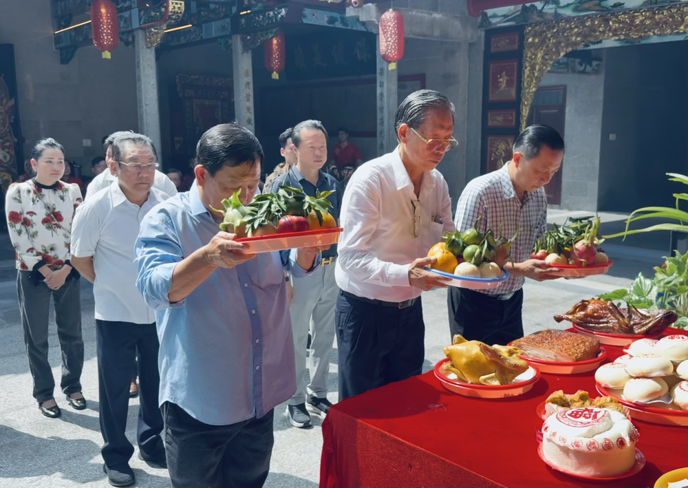 Nguoi_hoa