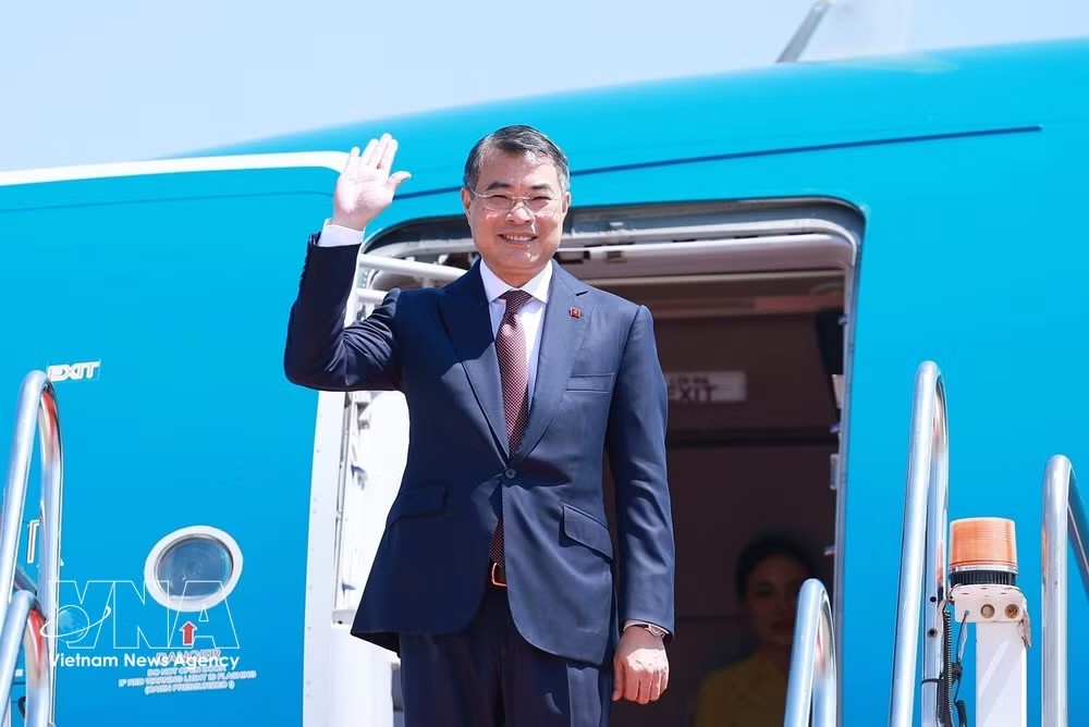 越南政府总理黎明兴圆满结束对老挝进行的正式访问。图自越通社