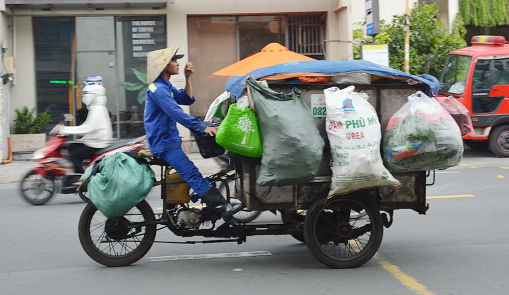 Xe chở hàng cồng kềnh  ảnh 1