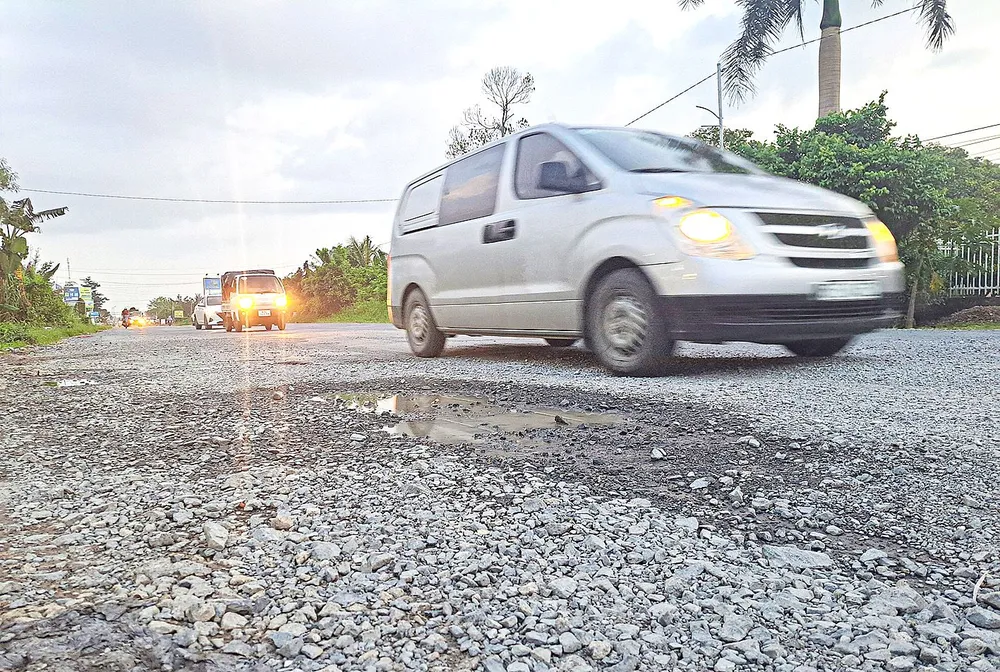 Một điểm xuống cấp trên quốc lộ Nam Sông Hậu thuộc địa phận huyện Kế Sách, tỉnh Sóc Trăng