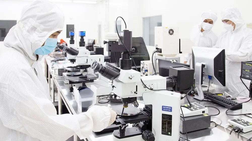 Nghiên cứu sản xuất vi mạch tại Khu Công nghệ cao TPHCM Nghiên cứu sản xuất vi mạch tại Khu Công nghệ cao TPHCM