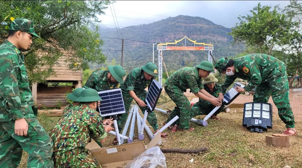 Thắp sáng vùng biên