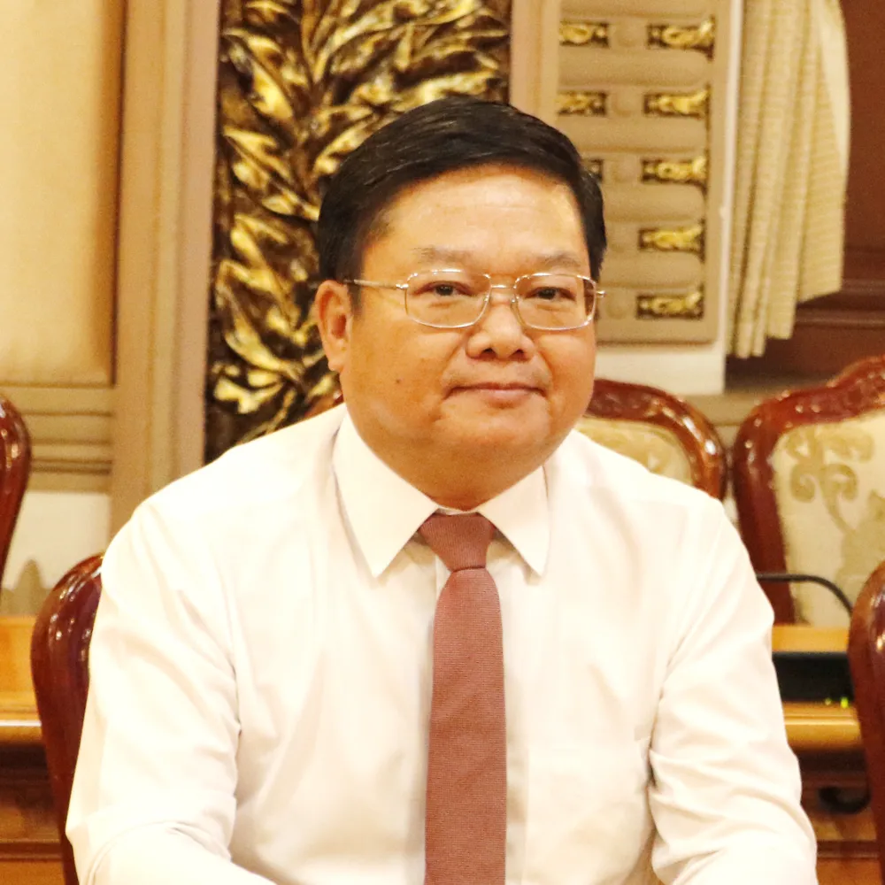 Anh1-ông Lê Văn Thinh.jpg