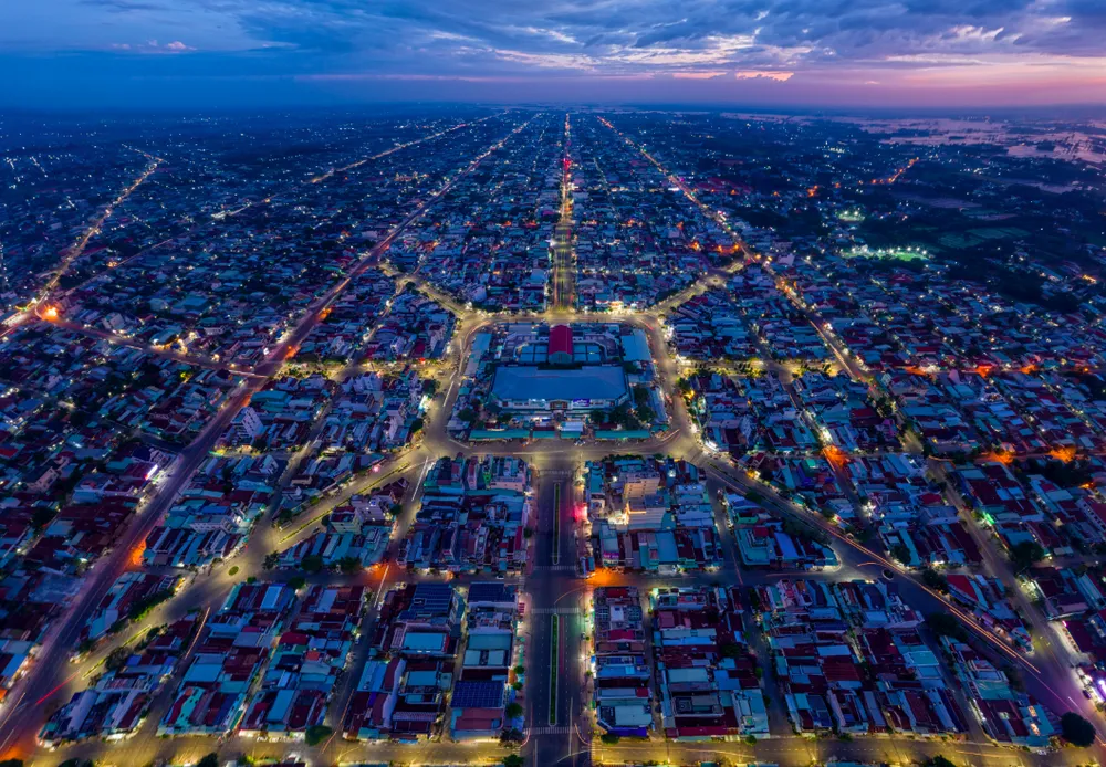 Nước non ngàn dặm 20240918A.png