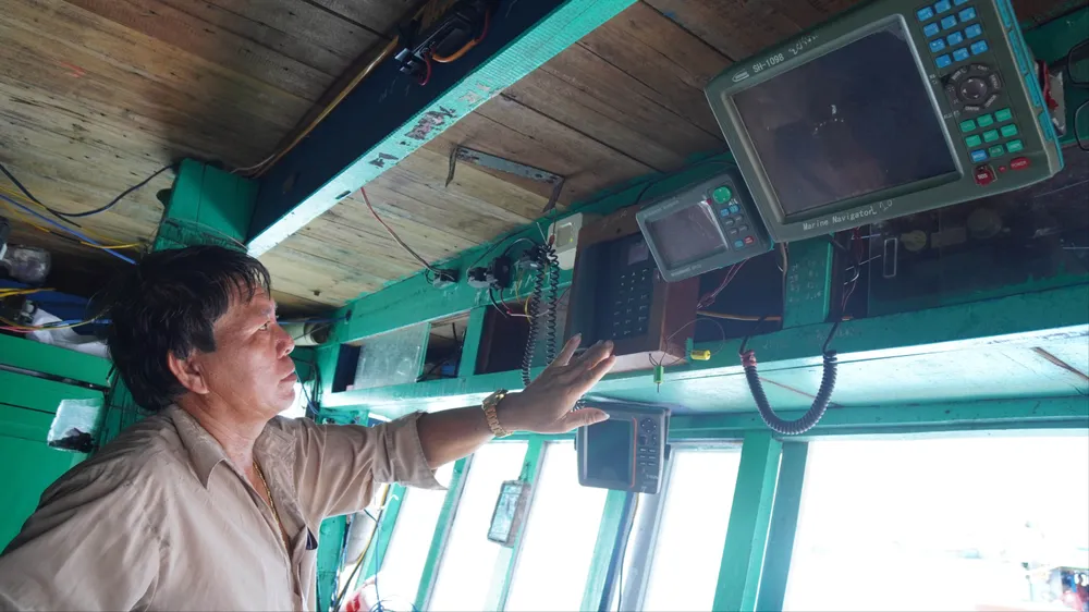 Tỉnh Bình Định đang lựa chọn thiết bị điện tử, vệ tinh tích hợp, tối giản cho ngư dân đánh bắt trên biển