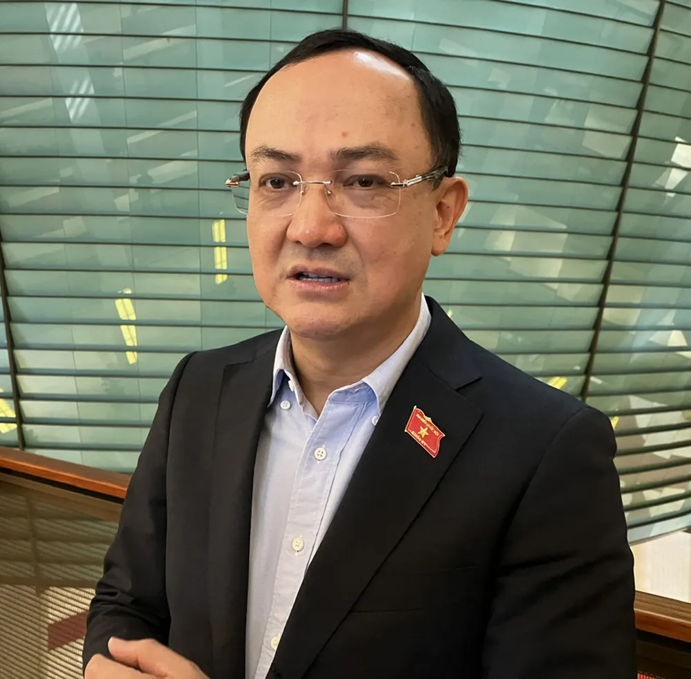 DB Nguyen Ngoc Son.jpg
