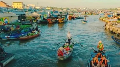 Clip 4 phút lan tỏa vẻ đẹp thiên nhiên, văn hóa, đất nước, con người Việt Nam 