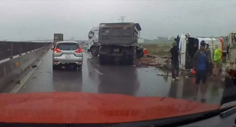 hiện trường.1.jpg