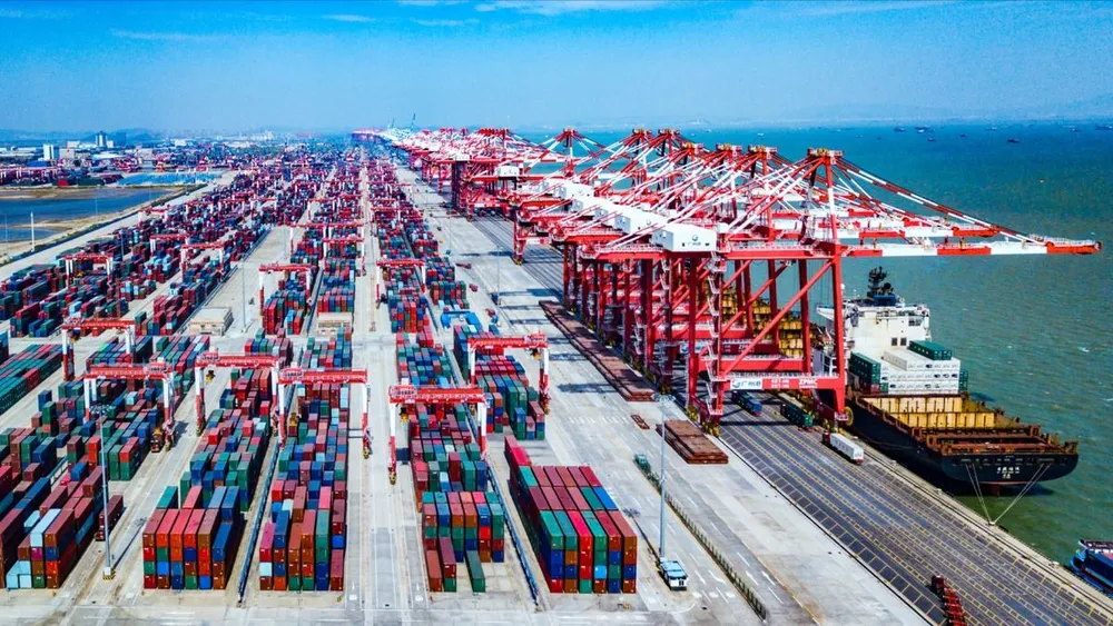 Cảng vận chuyển hàng hóa tại tỉnh Quảng Đông, Trung Quốc. Ảnh: CHINA DAILY 