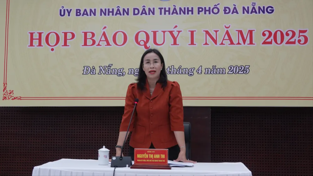Bà Nguyễn Thị Anh Thi, Phó Chủ tịch UBND TP Đà Nẵng phát biểu chỉ đạo. Ảnh: XUÂN QUỲNH