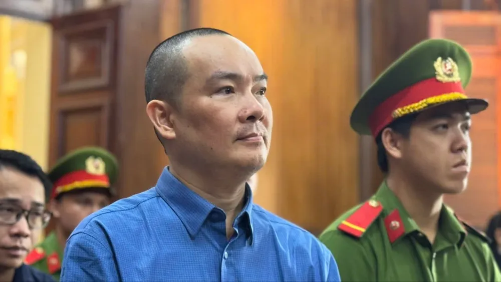 Giám đốc Trung tâm Dạy nghề lái xe Sài Gòn Hồ Đình Thái Hòa bị tuyên 13 năm 6 tháng tù