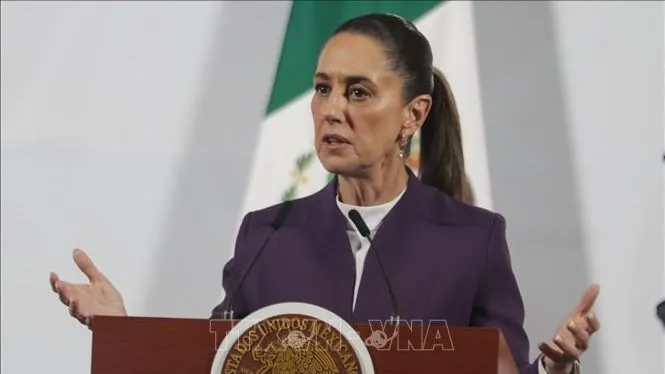 Tổng thống Mexico Claudia Sheinbaum phát biểu tại cuộc họp báo ở Mexico City. Ảnh: THX/TTXVN