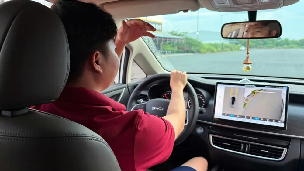 Chọn xe điện BYD chạy dịch vụ taxi công nghệ sẽ tiết kiệm chi phí hơn