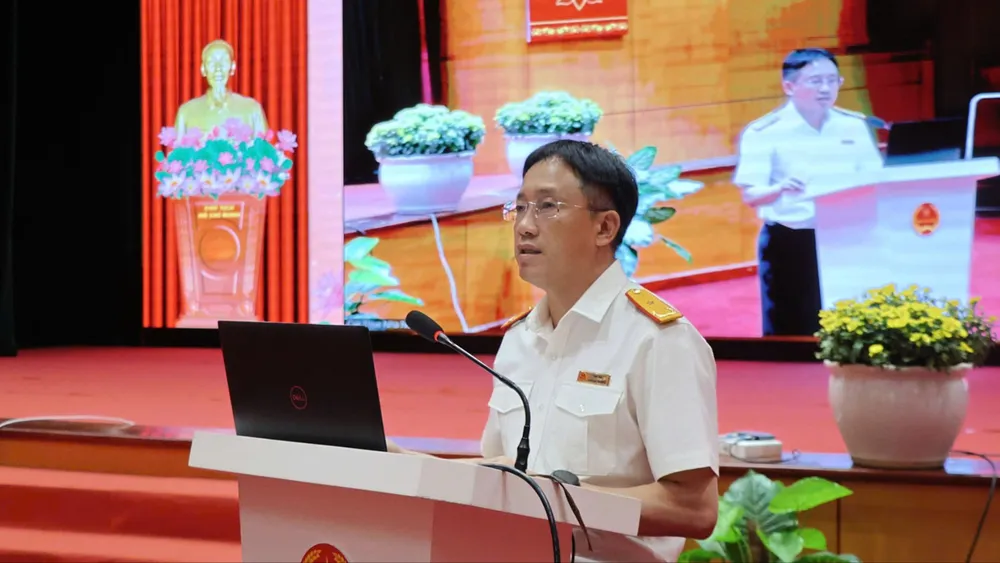 Ông Mai Sơn, Phó Cục trưởng Cục Thuế phát biểu tại hội nghị