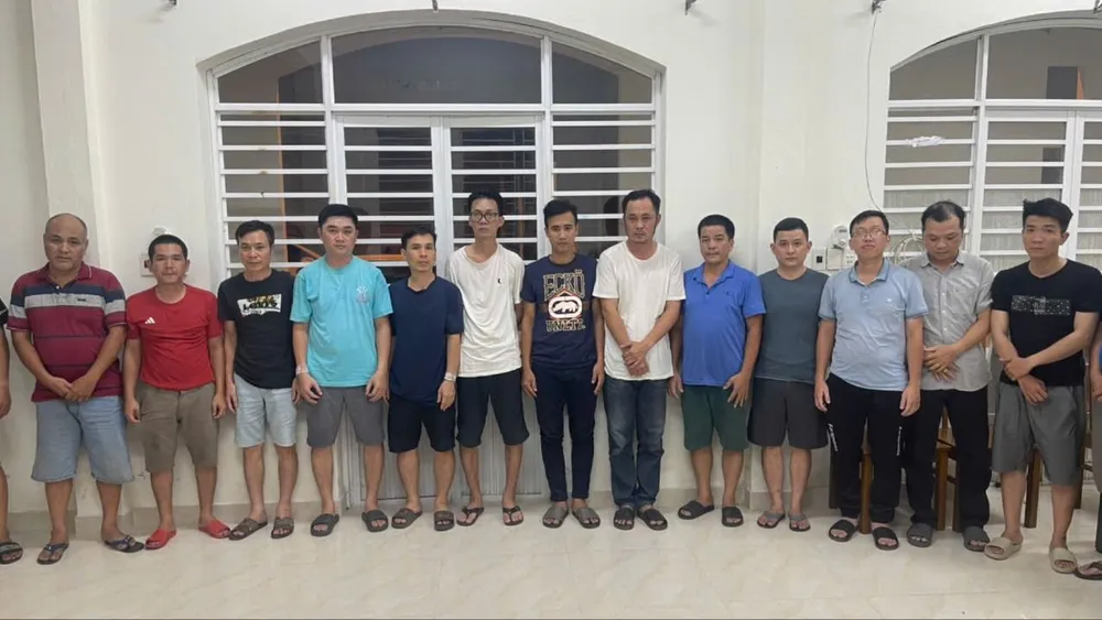 Các đối tượng tại cơ quan điều tra. ẢNh: CACC