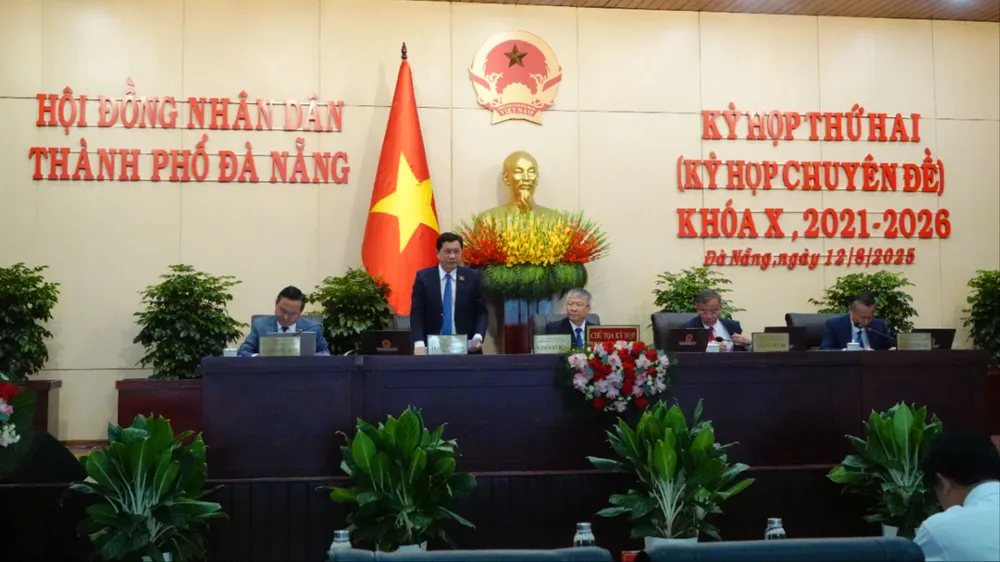 Toàn cảnh kỳ họp. Ảnh: XUÂN QUỲNH