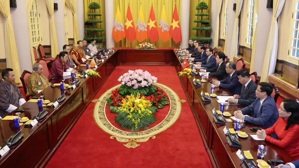 Quốc vương Bhutan Jigme Khesar Namgyel Wangchuck và Hoàng hậu có chuyến thăm cấp Nhà nước tới Việt Nam từ ngày 18 đến 22-8