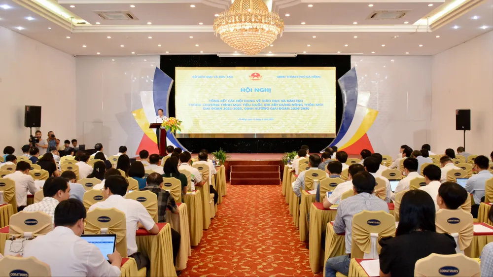 Quang cảnh hội nghị