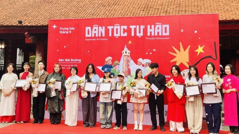 Trưng bày 40 tác phẩm minh họa, lan tỏa tinh thần "Dân tộc tự hào"