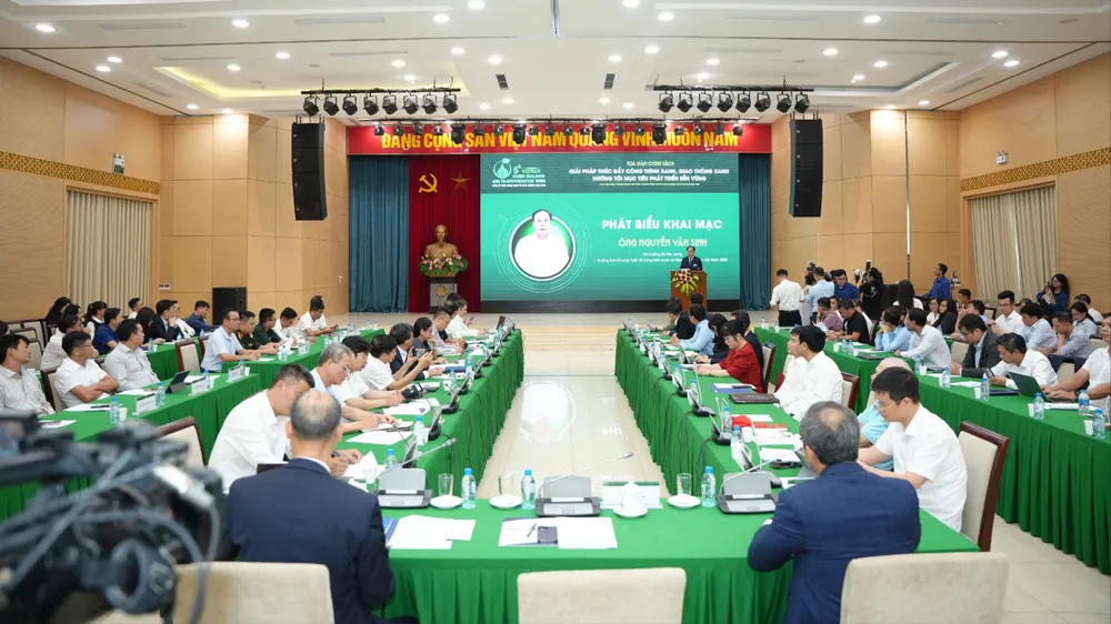 Quang cảnh tọa đàm