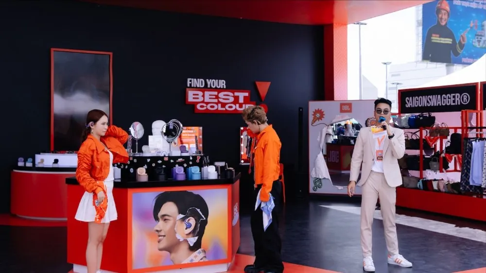 JBL Việt Nam đã giới thiệu ba mẫu tai nghe mới nhất của hãng này