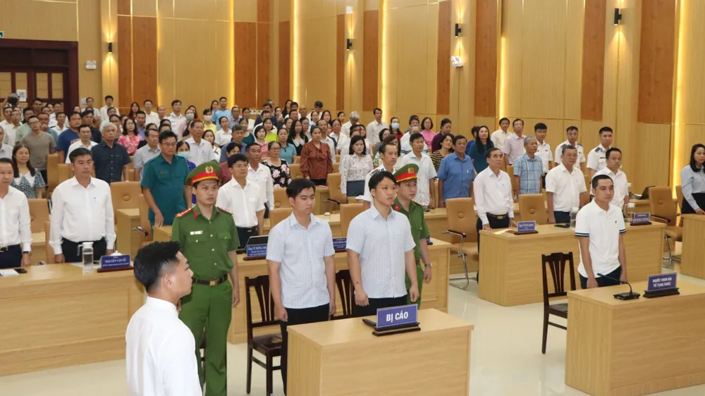 Quang cảnh phiên tòa giả định