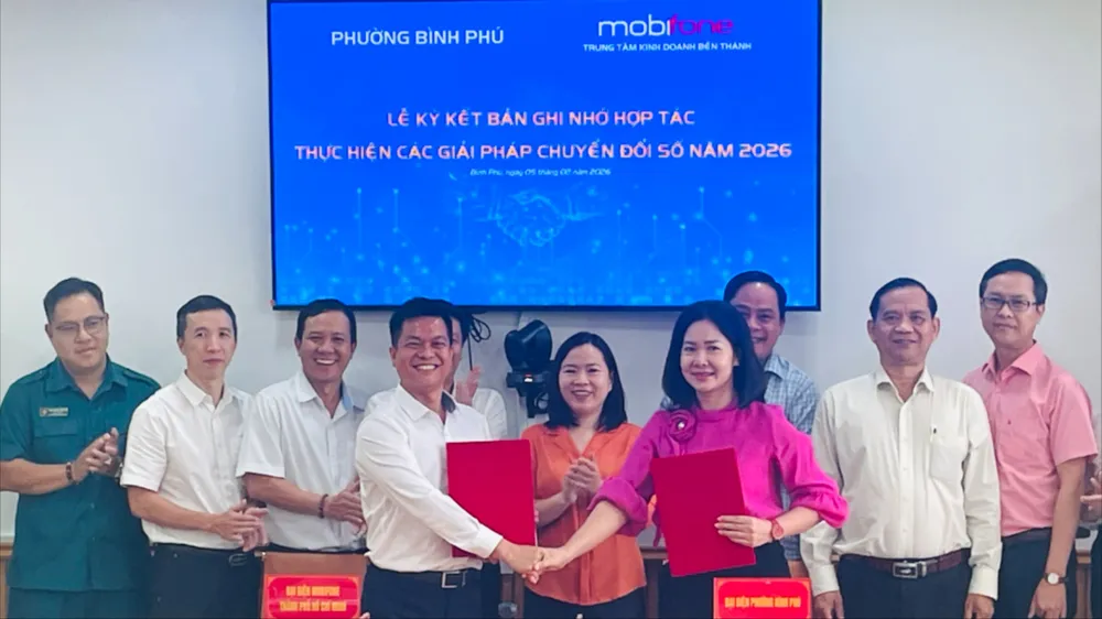 Phường Bình Phú (TPHCM) hợp tác MobiFone thúc đẩy chuyển đổi số