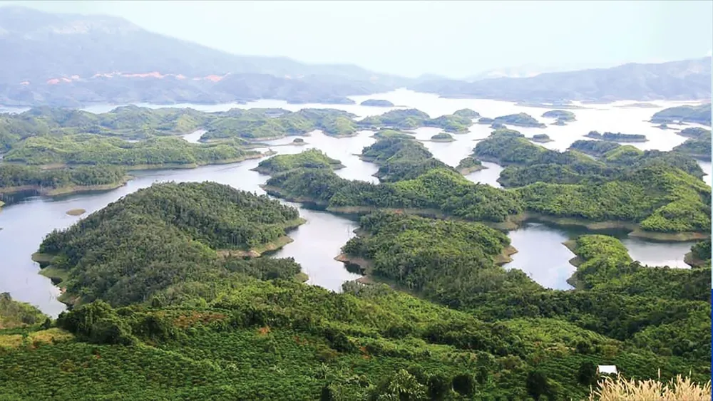 Vườn quốc gia Tà Đùng