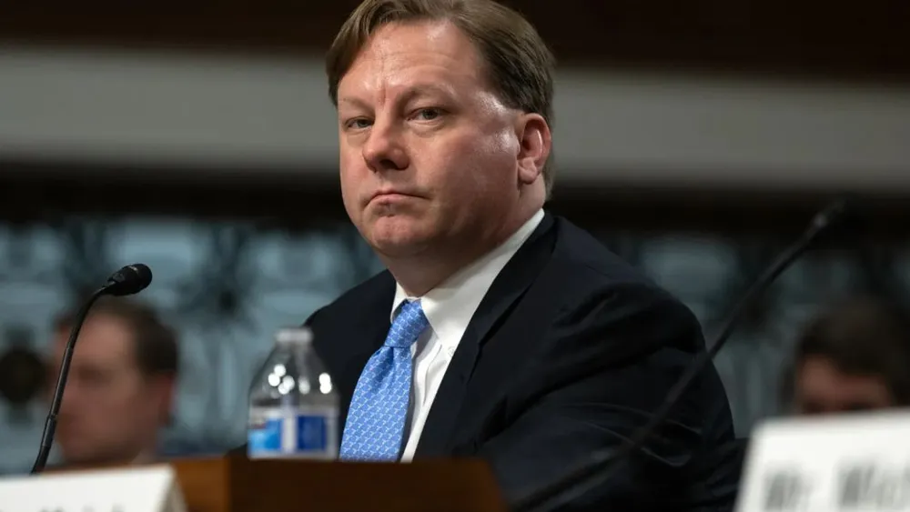 Thứ trưởng Bộ Chiến tranh phụ trách thu mua và duy trì Michael Duffey. Ảnh: Defensescoop