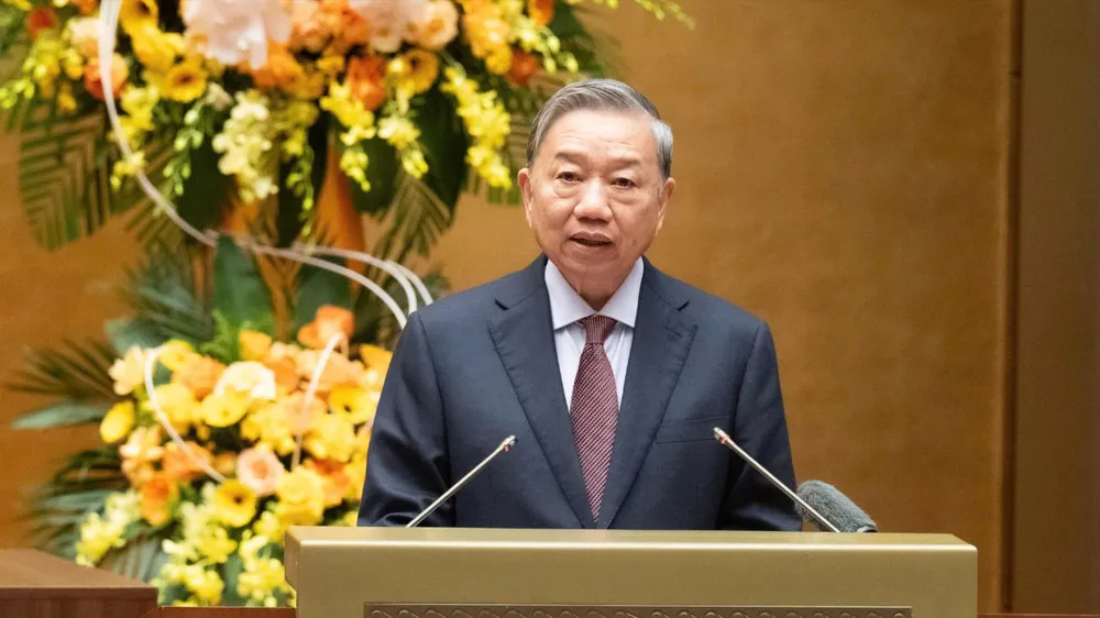 Tổng Bí thư Tô Lâm phát biểu chỉ đạo tại Hội nghị toàn quốc tổng kết công tác bầu cử đại biểu Quốc hội khóa XVI và HĐND các cấp nhiệm kỳ 2026-2031. Ảnh: VIẾT CHUNG