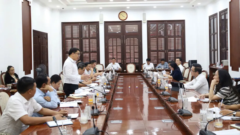 Lãnh đạo các sở, ban, ngành TPHCM tham dự buổi làm việc nhằm tháo gỡ các vướng mắc