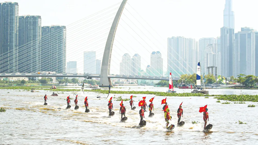 Rạng rỡ 50 năm thể thao thành phố mang tên Bác