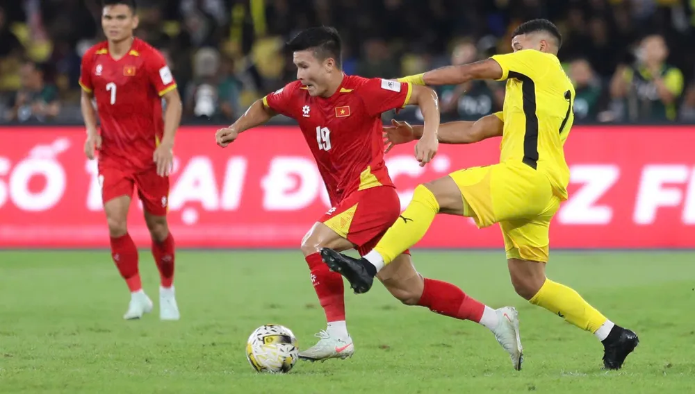Đội tuyển Việt Nam trong trận gặp đội tuyển Malaysia ở vòng loại ASIAN Cup 2027 (ẢNH: DŨNG PHƯƠNG)