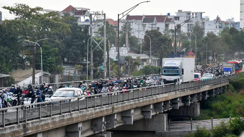 Nghỉ lễ Quốc khánh 2-9, nhu cầu đi lại, vui chơi của người dân tăng cao