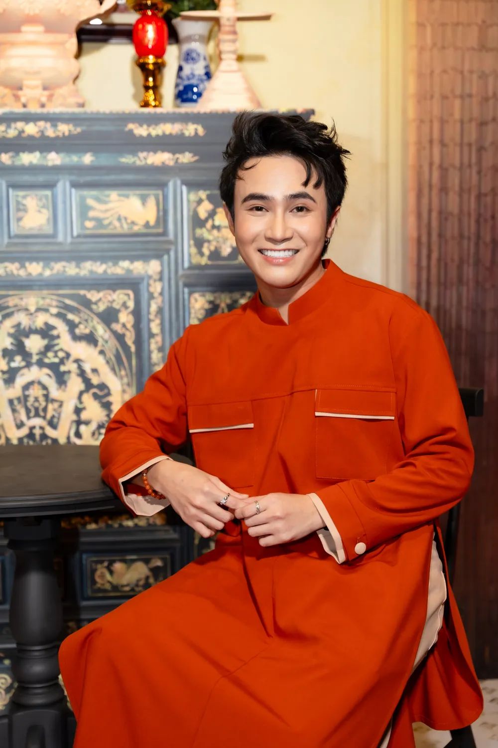 Đạo diễn Huỳnh Lập trong vai Gia Minh.jpg