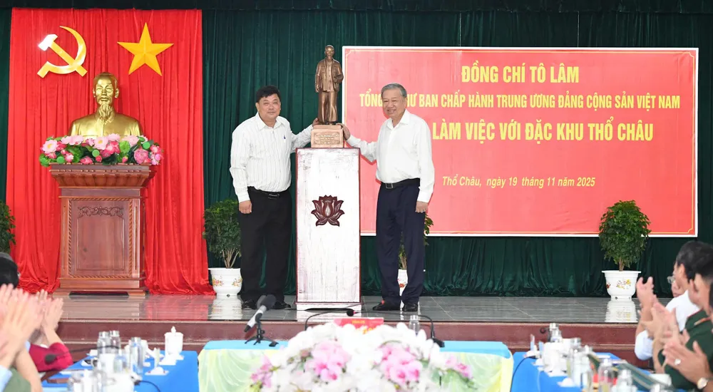 0d3e7c18-c799-40dd-b7df-9f73e195907e.jfif