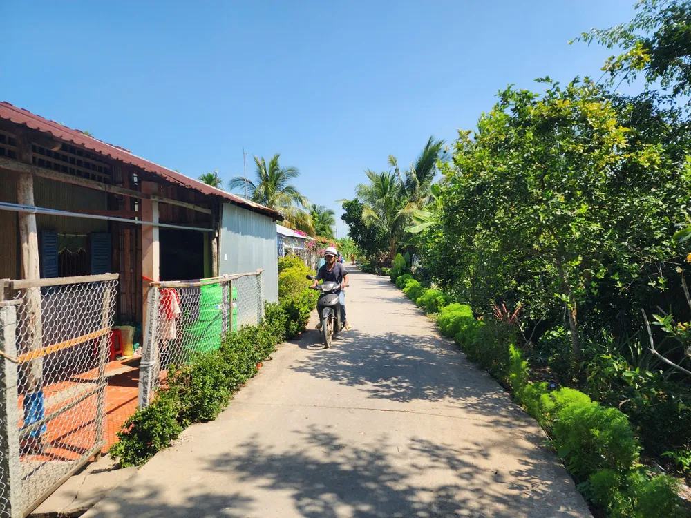 Xã Giồng Riềng có 3 ấp thuộc vùng đồng bào dân tộc thiểu số và miền núi đặc biệt khó khăn