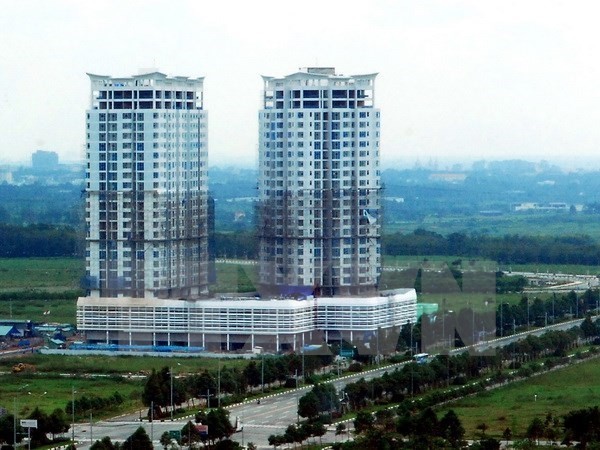 The market segment for offices and retail space for lease in Hanoi has seen stable rental prices for grade A and B office buildings in the third quarter of the year. (Photo:VNA)