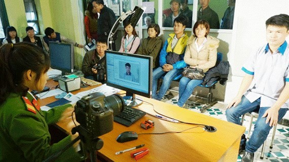 Personal information database to be built up