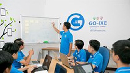 New mobile app for vehicle service hiring launched in HCMC