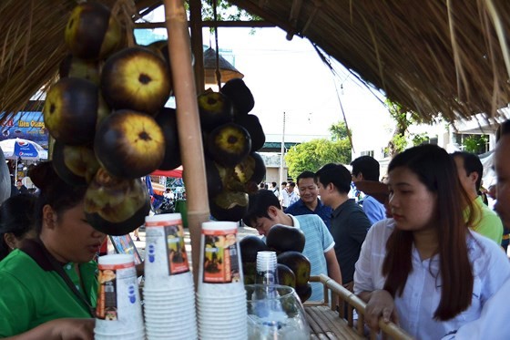 Festival seeks to build brand names for southern traditional cakes ảnh 5