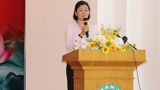 SGGP Newspaper gives Nguyen Van Huong scholarship in Tay Ninh province  ảnh 1