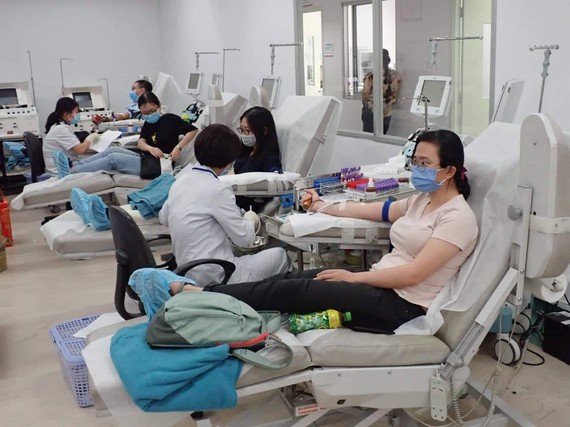 Blood shortage in HCMC stems from decline in donor base