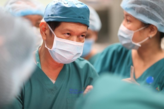 Conjoined twin girls successfully separated in HCMC  ảnh 9
