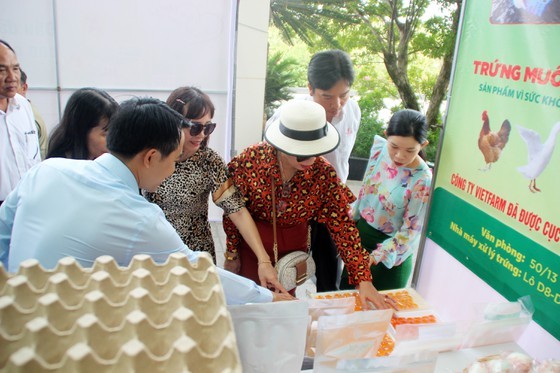 Cuisine festival organized in Central Province to promote chicken products ảnh 1